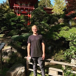 Meet your Posher, Austin